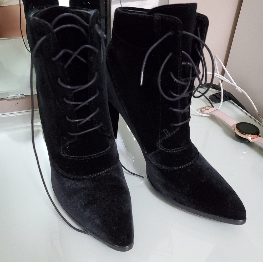 Stuart Weitzman Ruggy Lace-up Black Velour Bootie